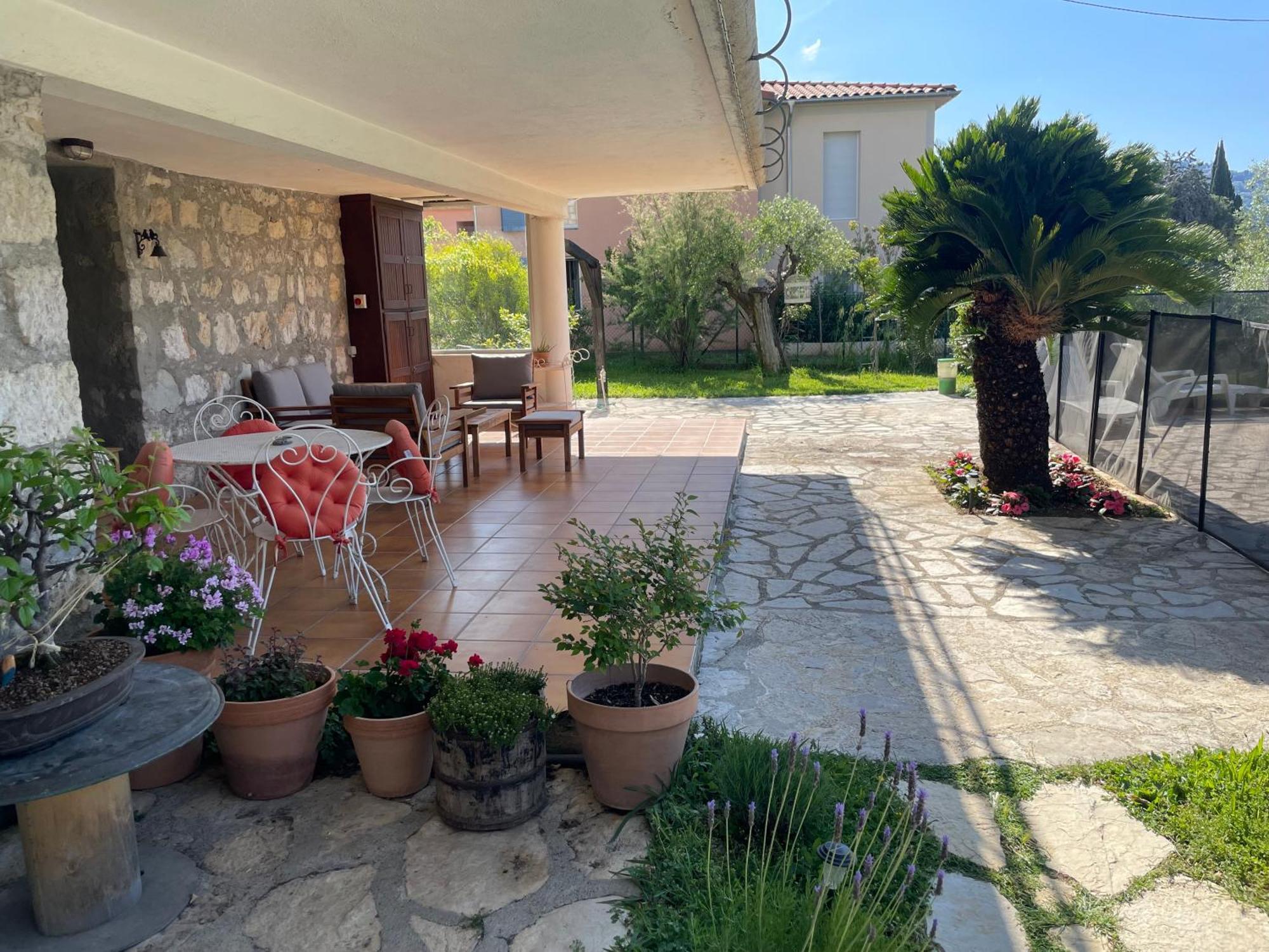 Bas De Villa Avec Acces Piscine Pres De Nice Cannes Monaco 카로스 외부 사진